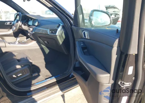 2020 BMW X5 Sdrive40I z USA, uszkodzony, nr VIN 5UXCR4C04L9B48014